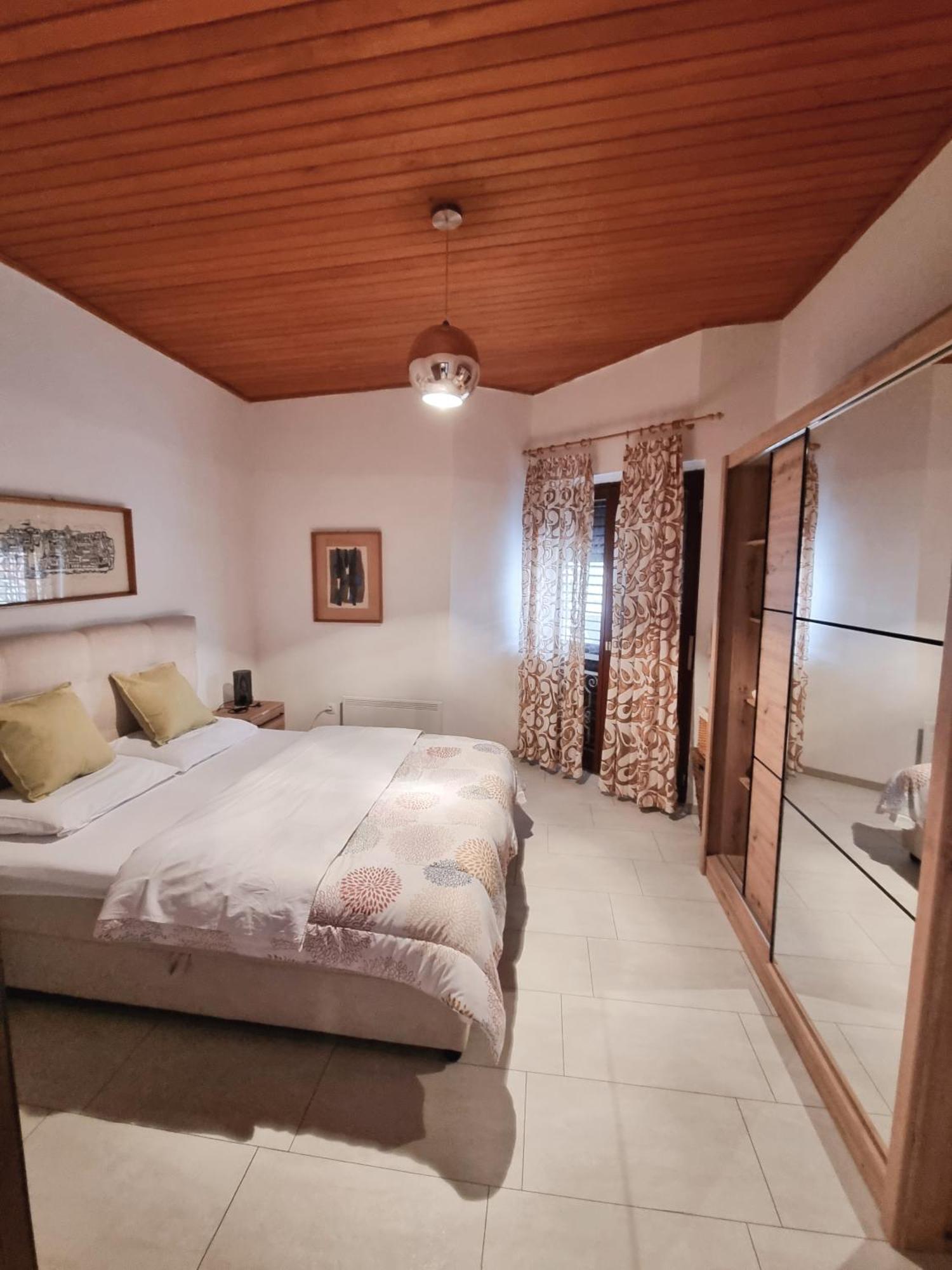 Villa Zlata - Holiday House Baška Zimmer foto